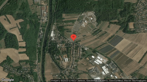 Place de parking pour mobil home derrière les thermes de la Sarre