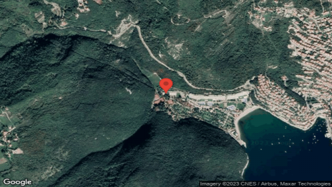 Oliva Camp and Residence